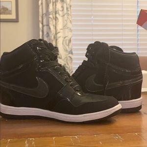 Nike Air Force Sky High Wedge